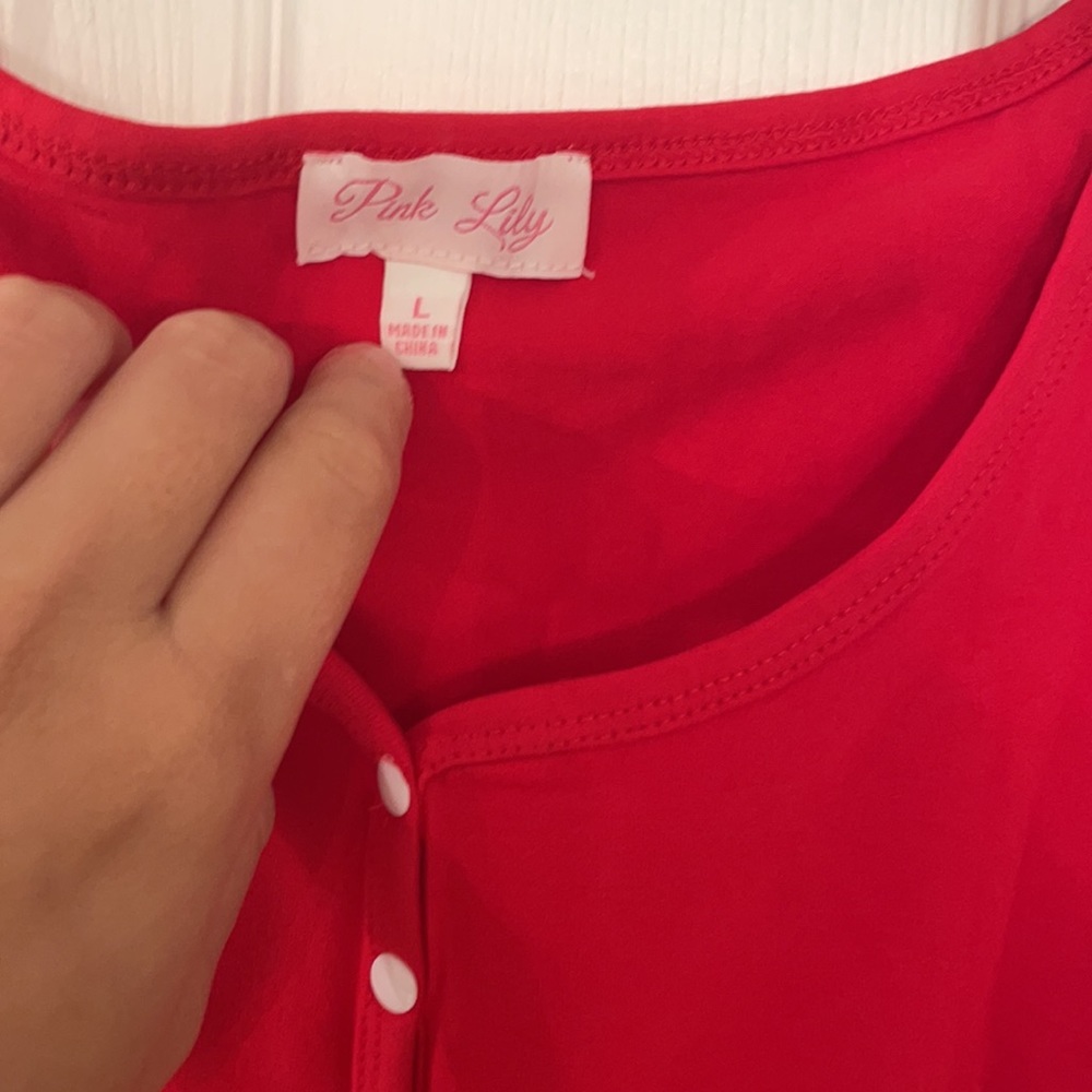 NWT Pink Lily Red Long Sleeve Tee - Picture 7 of 8